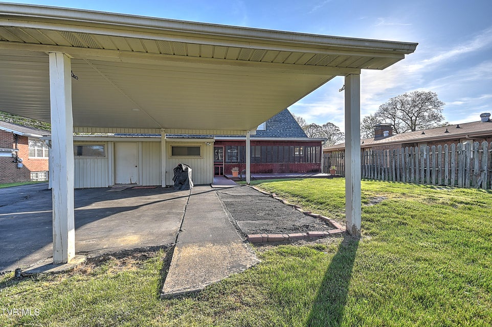 Photo #49: 2133 Swannanoa Avenue