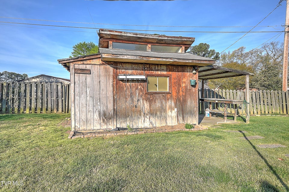 Photo #54: 2133 Swannanoa Avenue