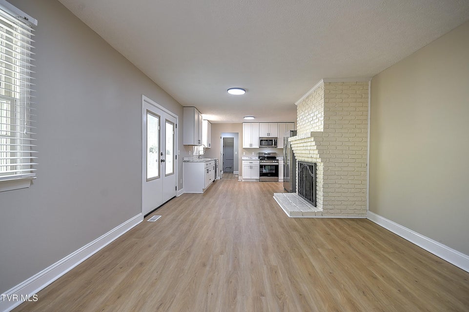 Photo #16: 420 Ridgefields Road