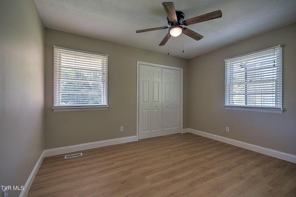 Photo #27: 420 Ridgefields Road