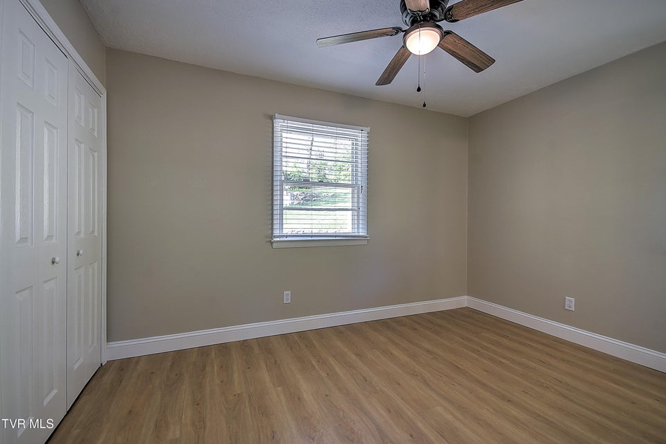 Photo #30: 420 Ridgefields Road