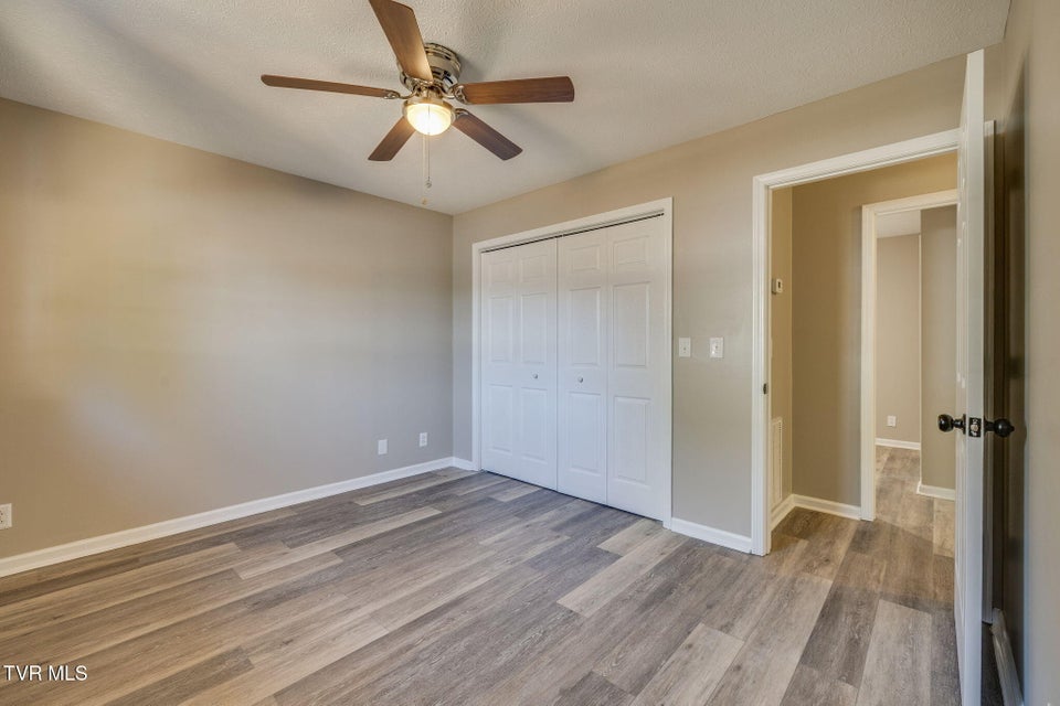 Photo #16: 600 Roan Street