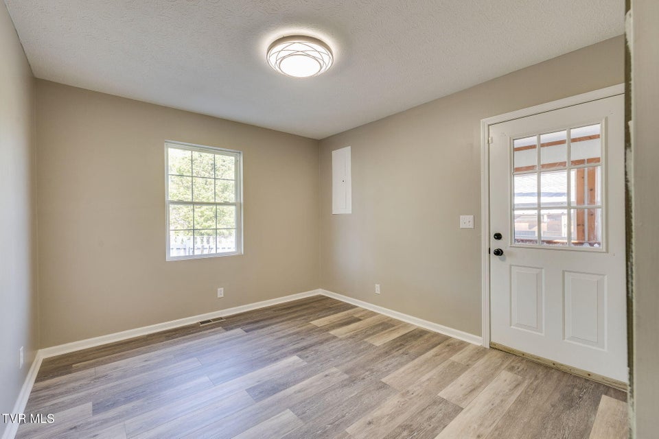 Photo #12: 600 Roan Street