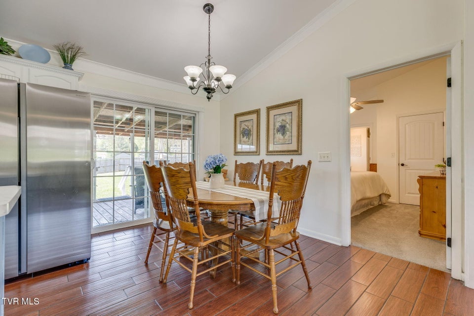 Photo #9: 1610 Lasalle Street