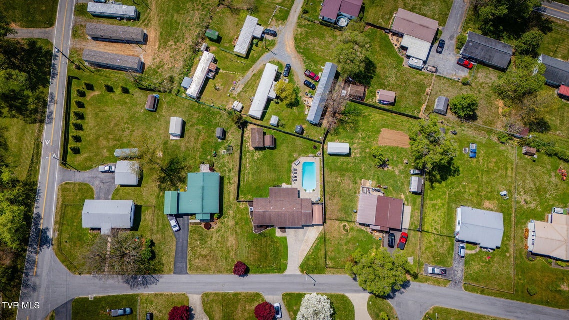 Photo #44: 1610 Lasalle Street