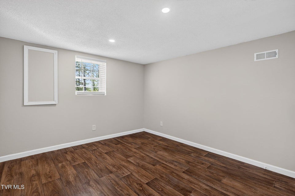 Photo #24: 1116 Berry Road