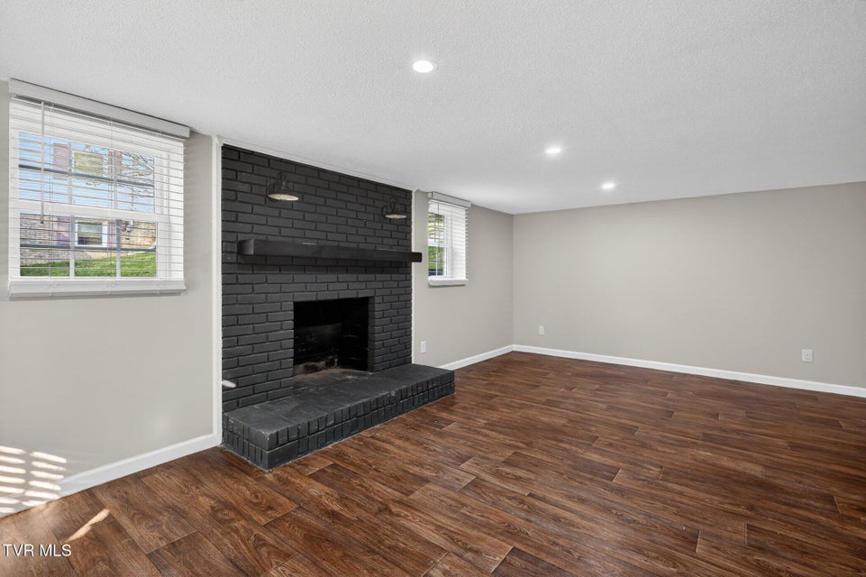 Photo #21: 1116 Berry Road