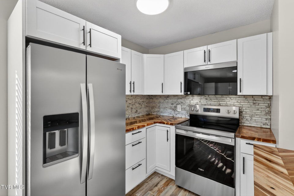 Photo #13: 1116 Berry Road