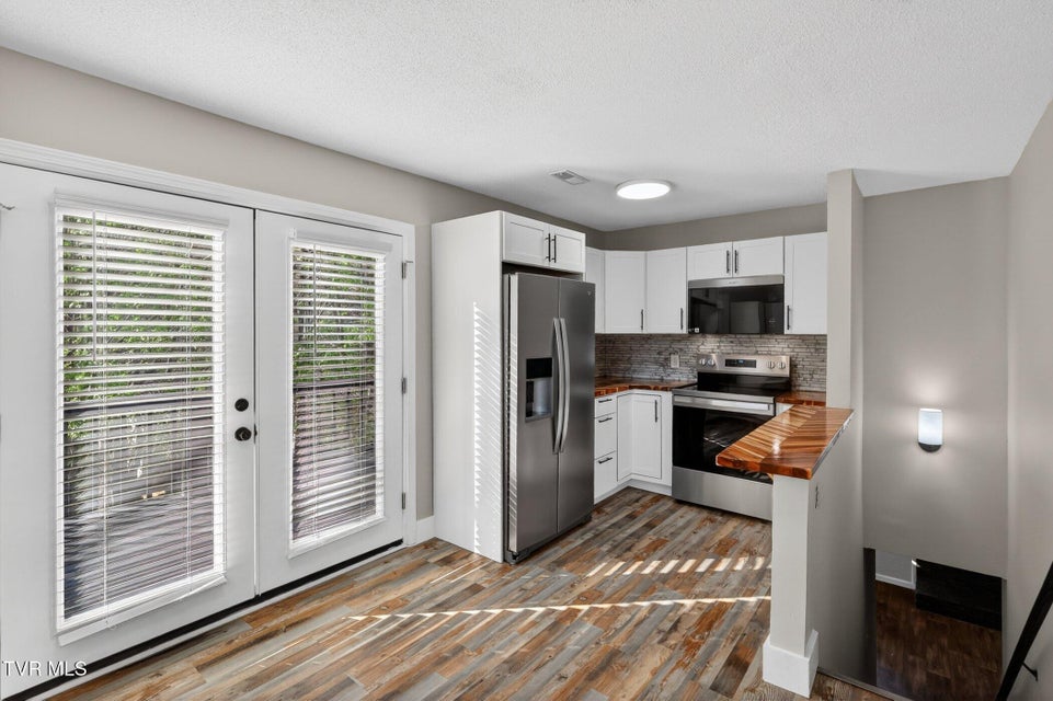 Photo #9: 1116 Berry Road