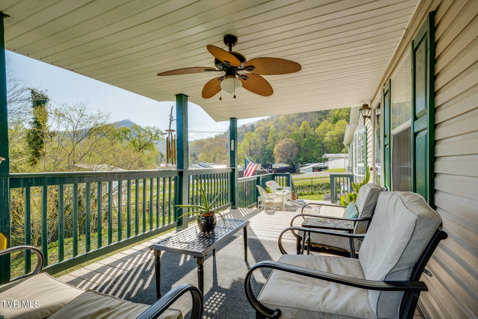 Photo #4: 248 Jenkins Hollow Road