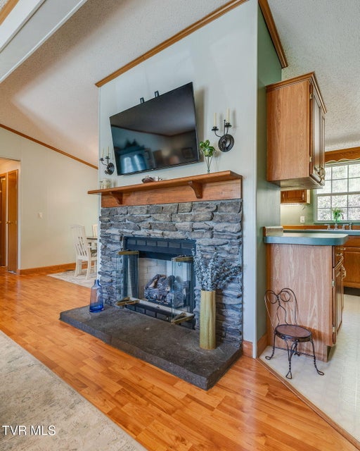 Photo #7: 248 Jenkins Hollow Road