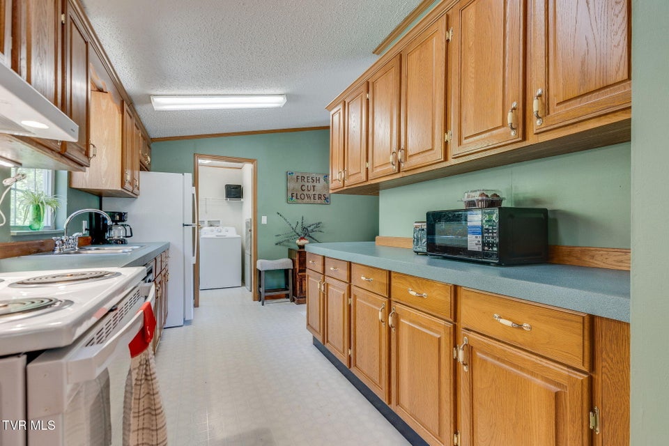 Photo #11: 248 Jenkins Hollow Road