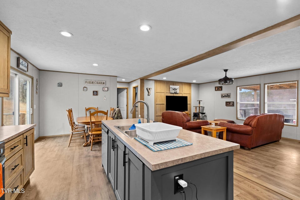 Photo #15: 612 Grassy Valley Road