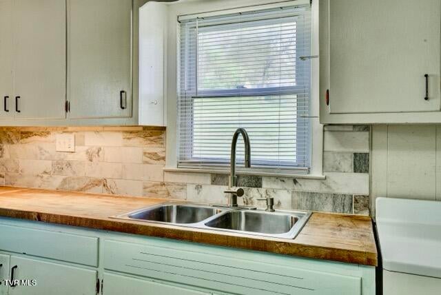 Photo #14: 1427 Highway 93 