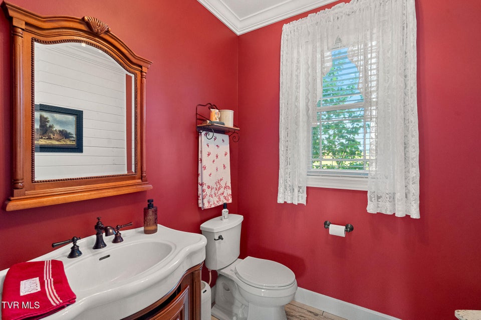 Photo #29: 4085 Old Stage Road