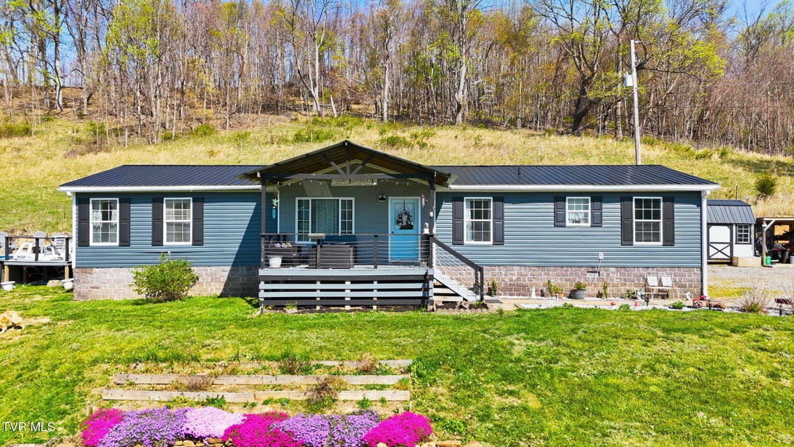 Photo #3: 38 Spring Ridge Court