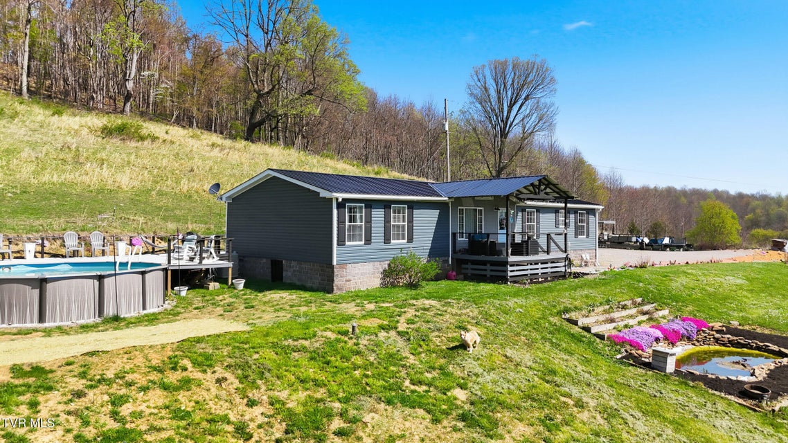 Photo #4: 38 Spring Ridge Court