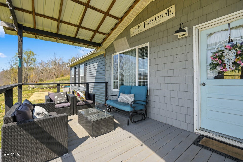 Photo #6: 38 Spring Ridge Court