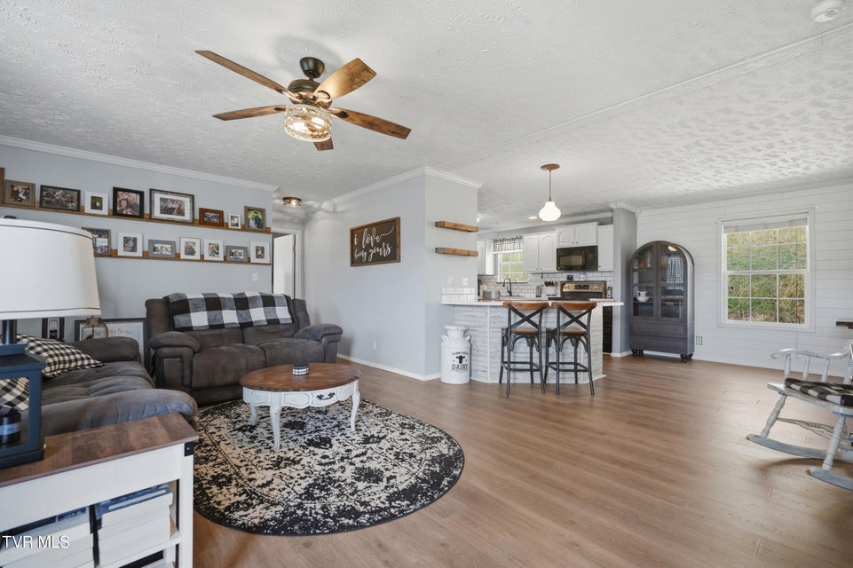 Photo #7: 38 Spring Ridge Court