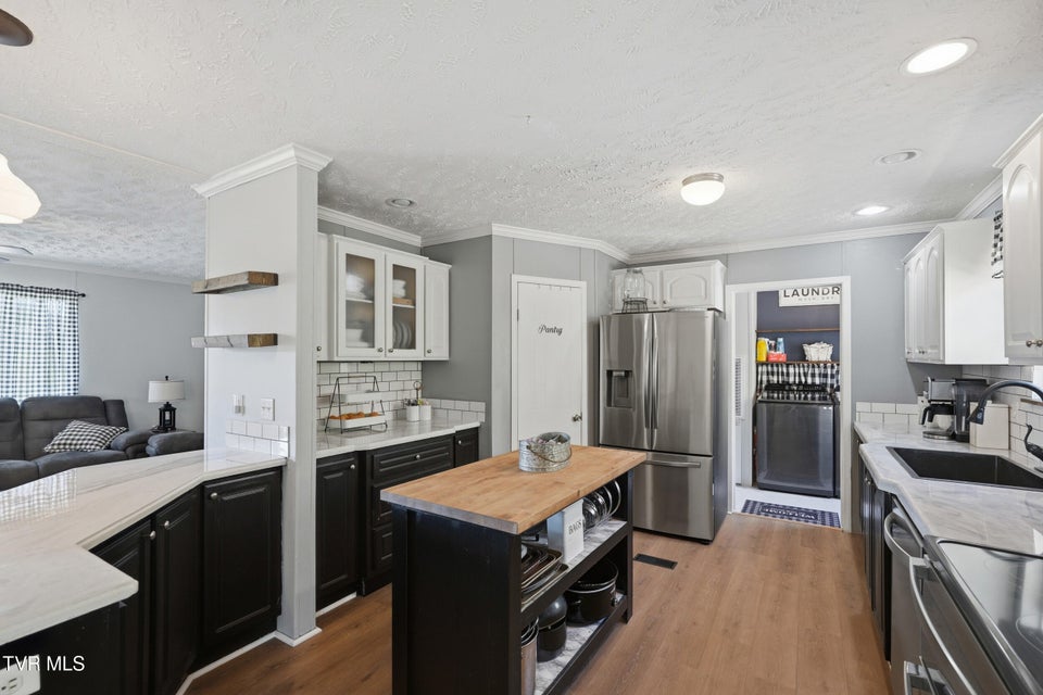 Photo #11: 38 Spring Ridge Court