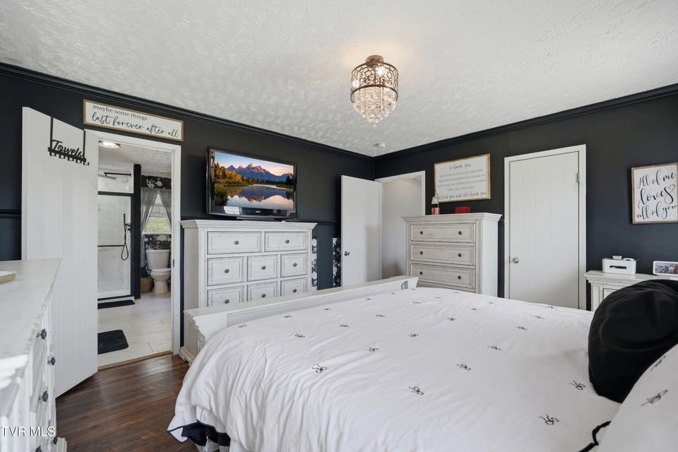 Photo #17: 38 Spring Ridge Court