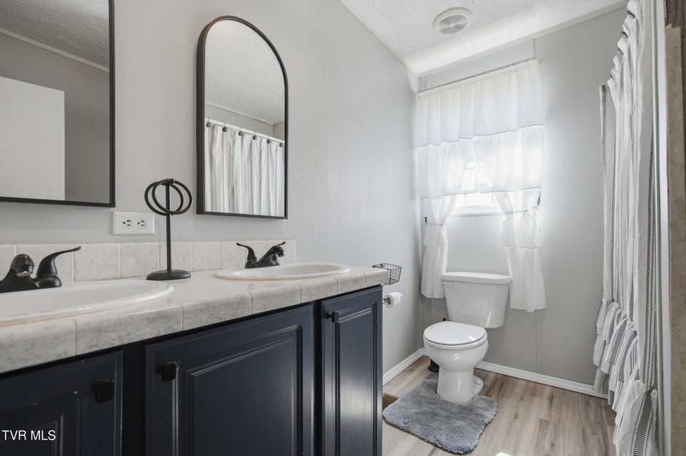 Photo #21: 38 Spring Ridge Court