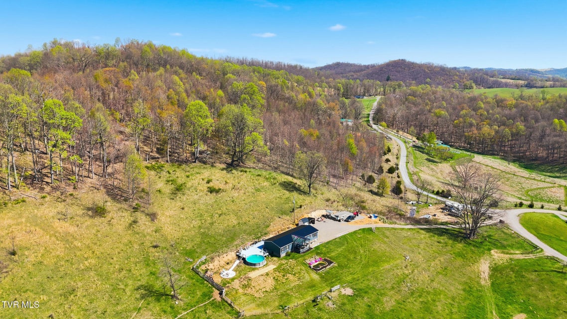 Photo #38: 38 Spring Ridge Court