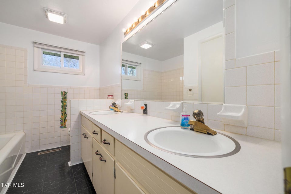 Photo #20: 1236 Dunlap Road