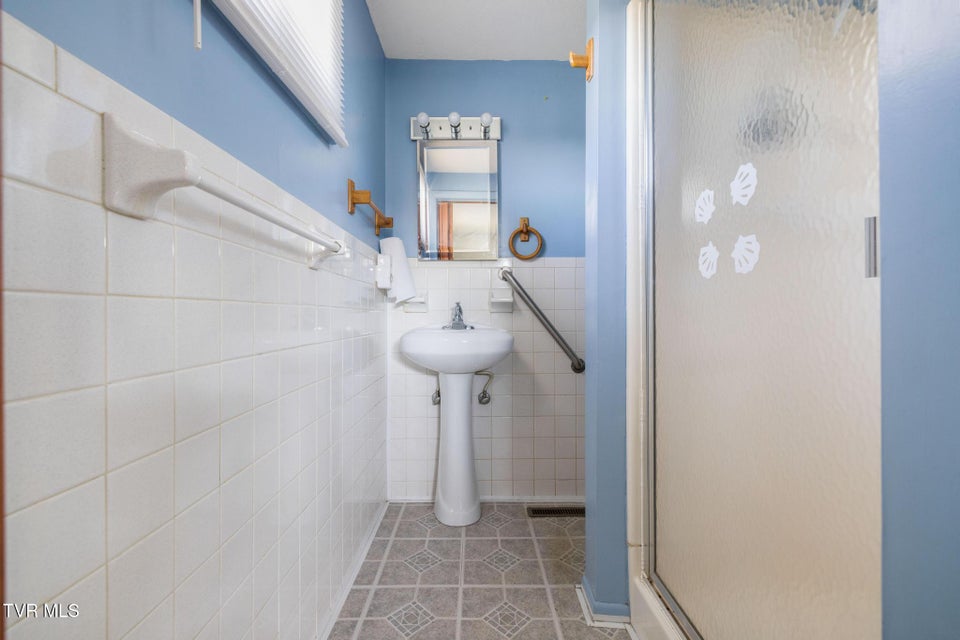 Photo #26: 1236 Dunlap Road