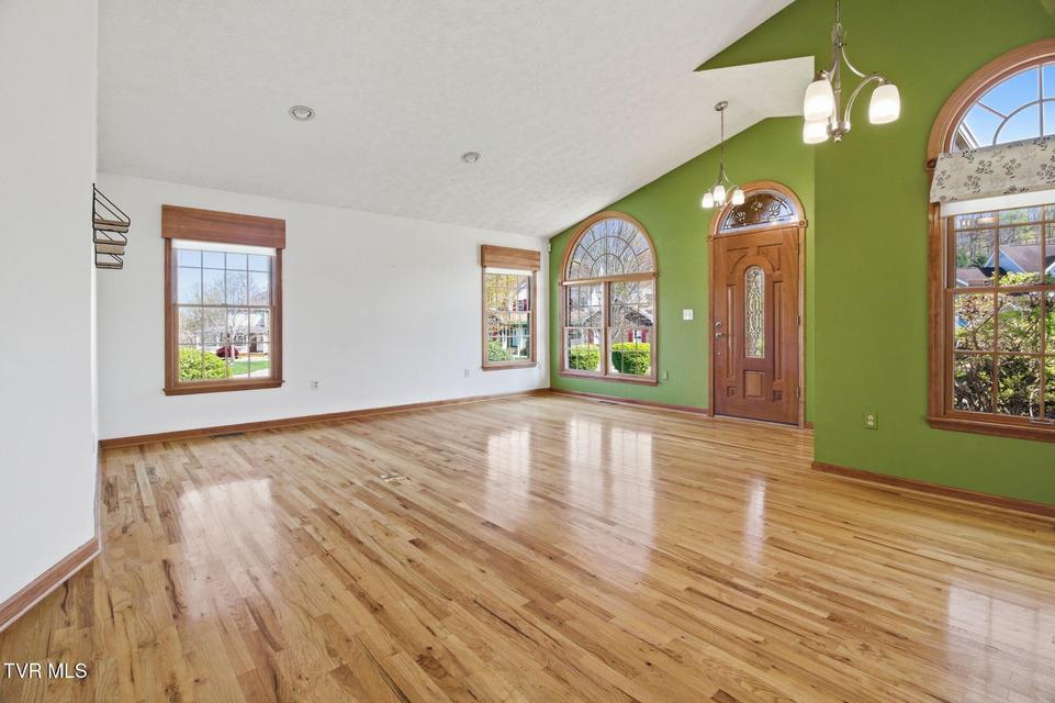 Photo #6: 19048 Sterling Drive