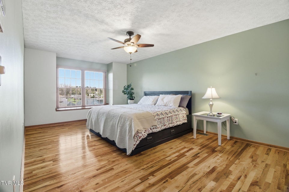 Photo #18: 19048 Sterling Drive