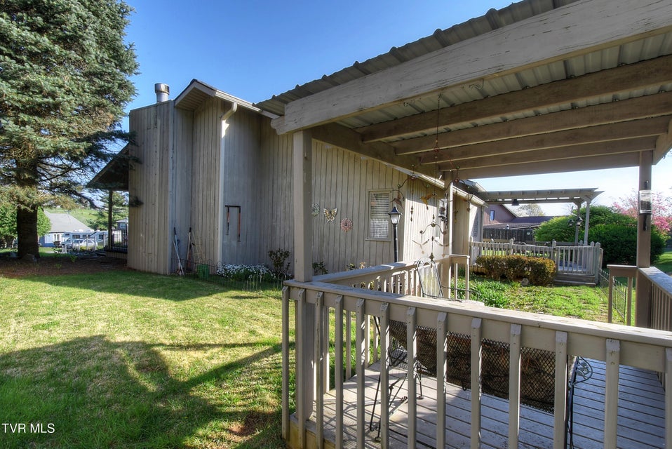 Photo #23: 10 Crouch Court