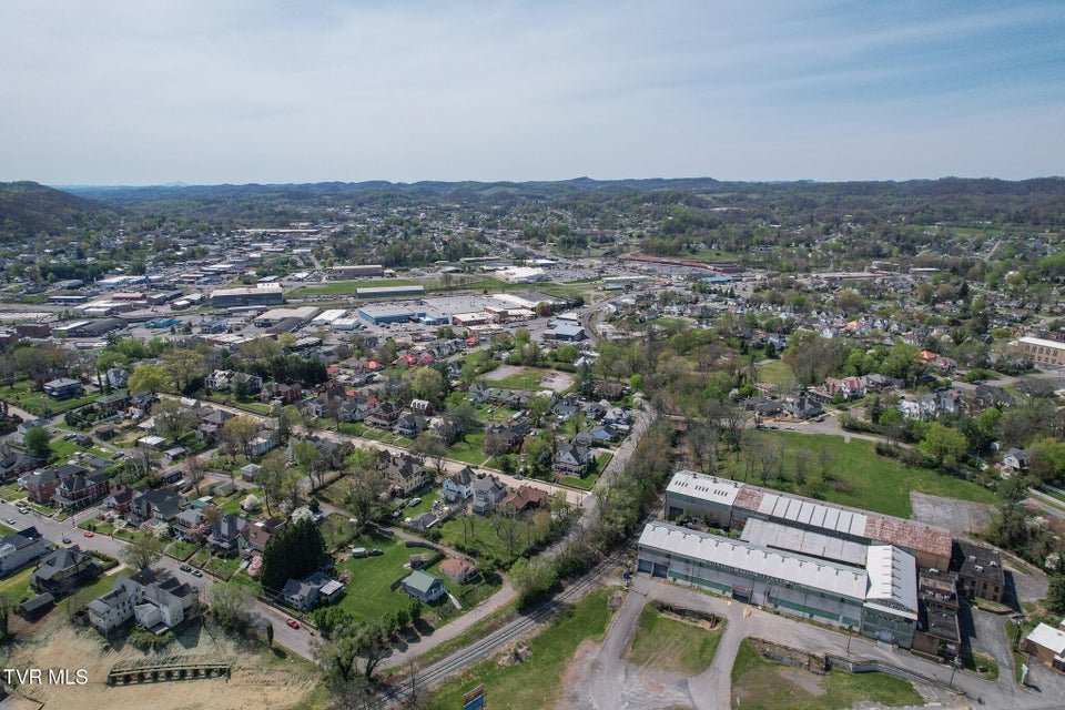 Photo #50: 237 Solar Street