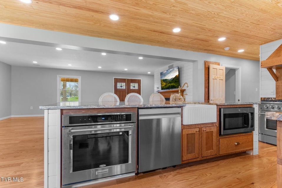 Photo #7: 31142 Princeton Avenue