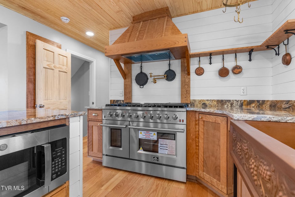 Photo #12: 31142 Princeton Avenue