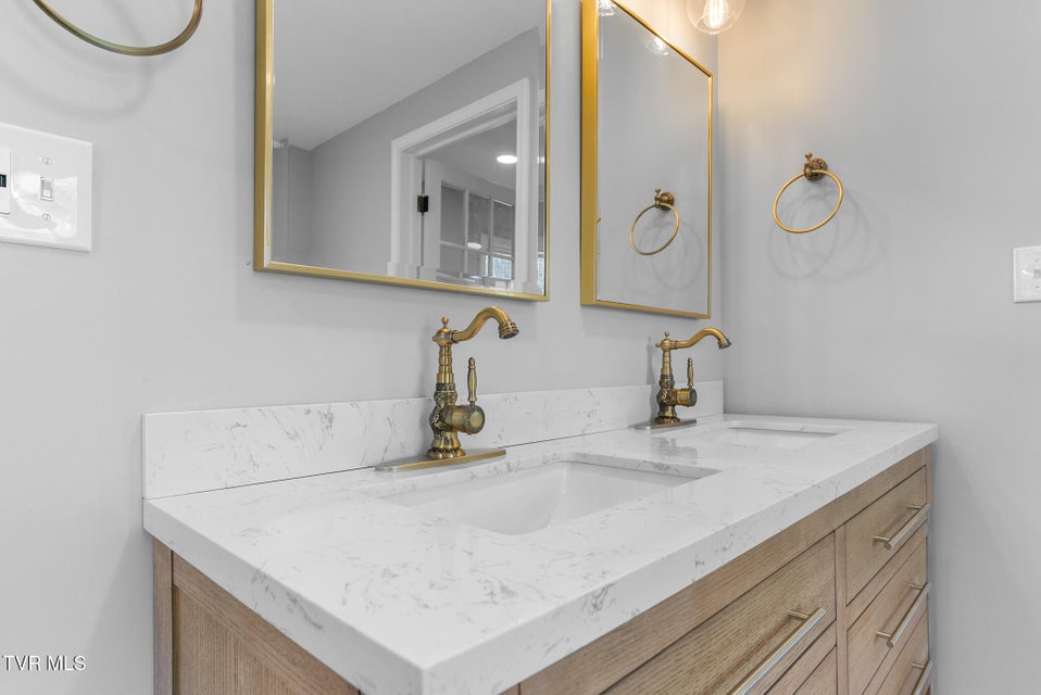 Photo #19: 31142 Princeton Avenue