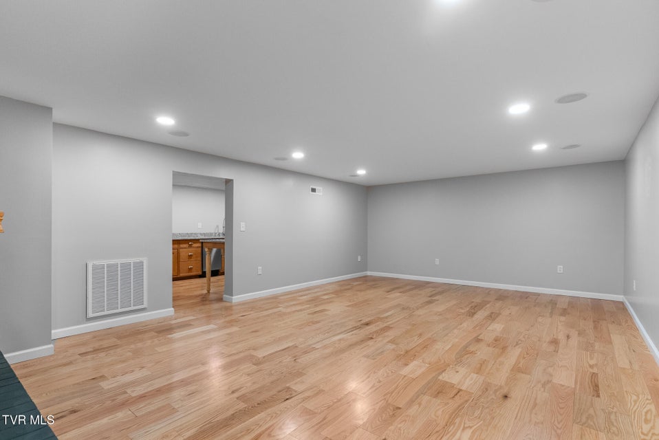 Photo #29: 31142 Princeton Avenue