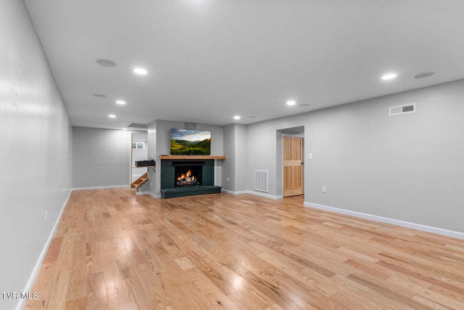 Photo #30: 31142 Princeton Avenue