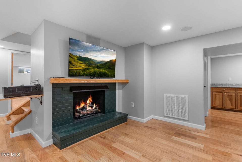 Photo #31: 31142 Princeton Avenue