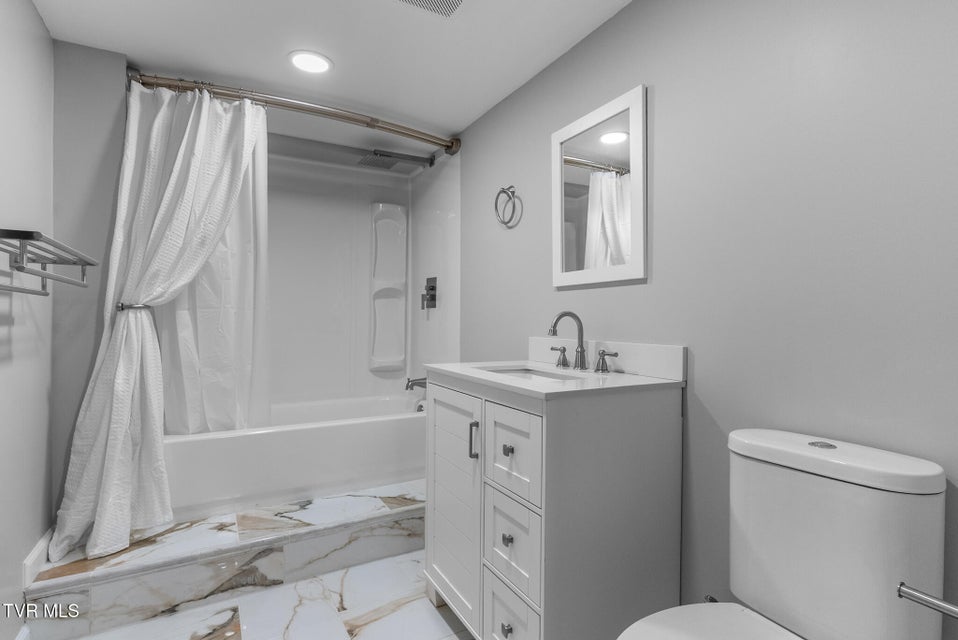 Photo #34: 31142 Princeton Avenue