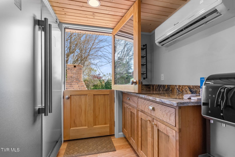 Photo #39: 31142 Princeton Avenue