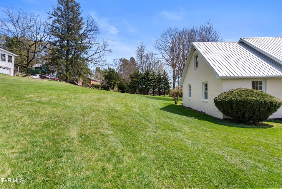 Photo #47: 31142 Princeton Avenue