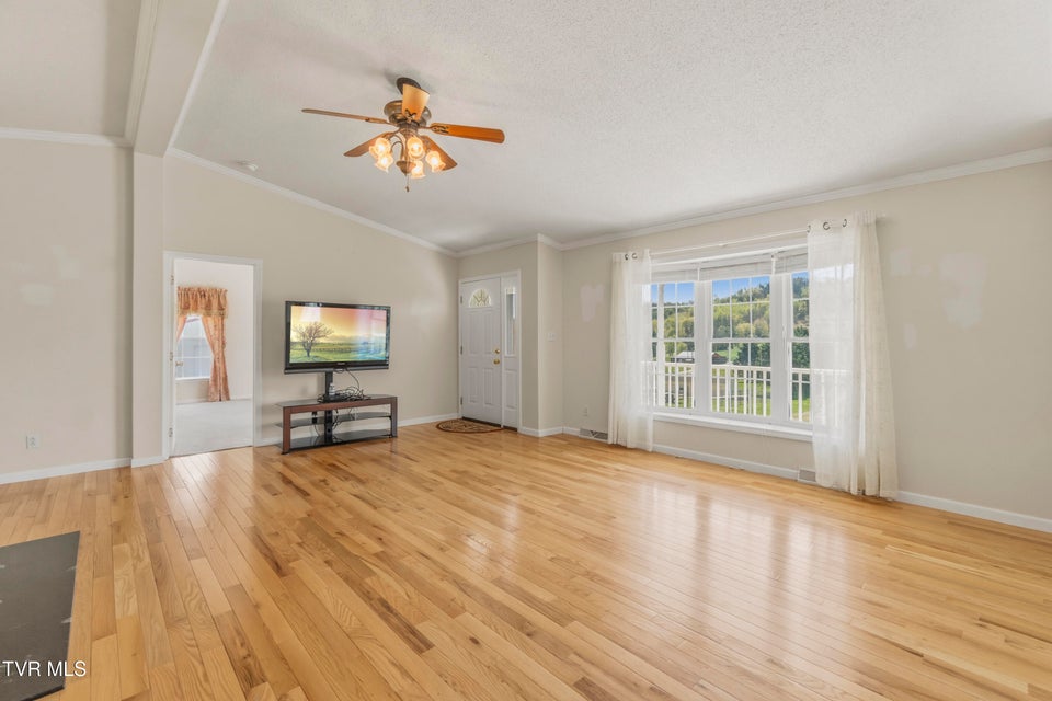 Photo #23: 4061 Carters Valley Road