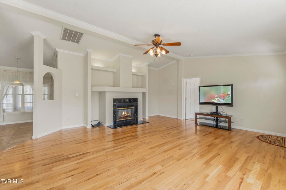 Photo #24: 4061 Carters Valley Road