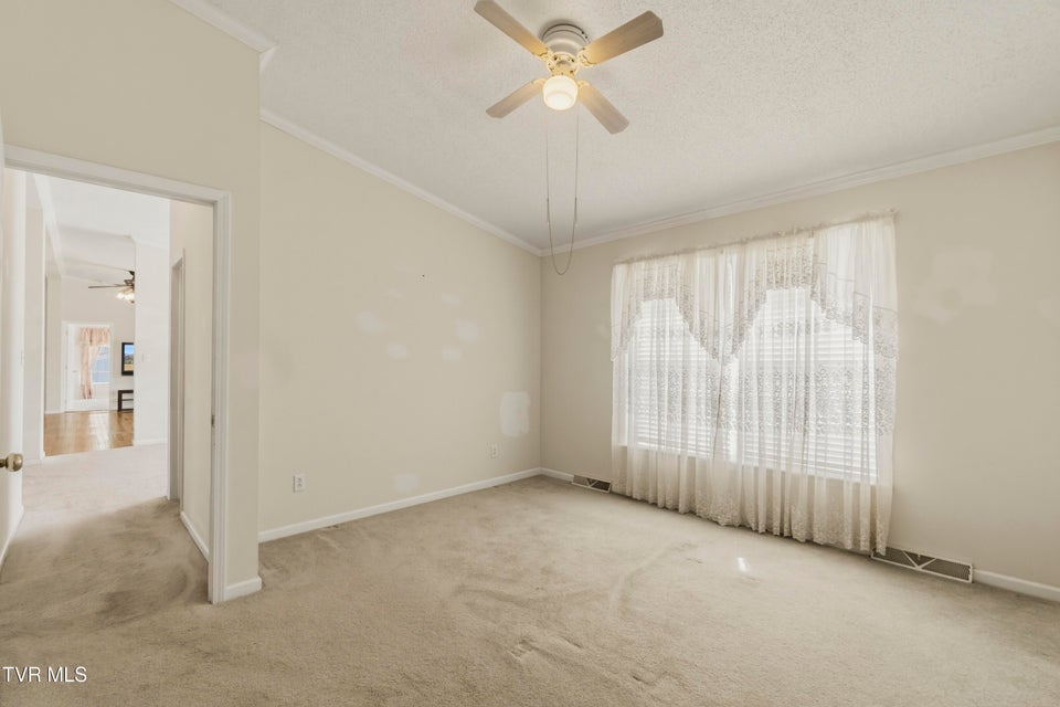 Photo #43: 4061 Carters Valley Road