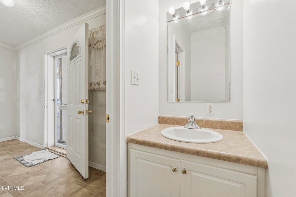 Photo #46: 4061 Carters Valley Road