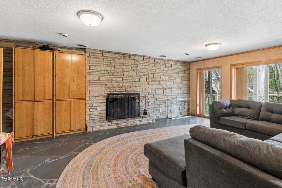 Photo #46: 1823 Woodhaven Drive