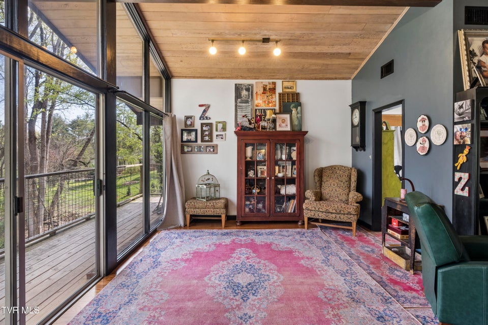 Photo #17: 1823 Woodhaven Drive