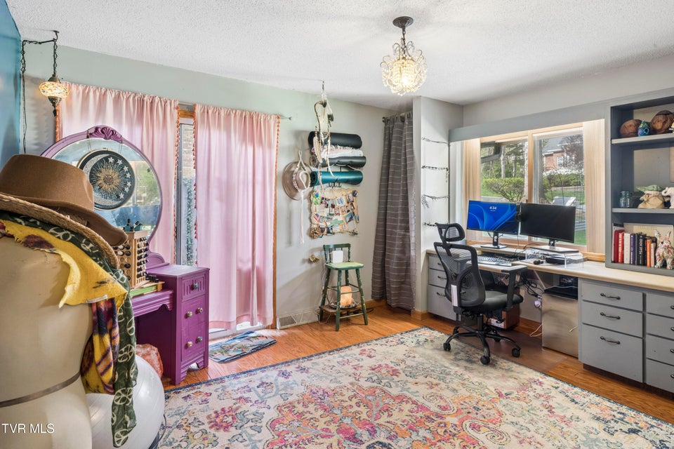 Photo #32: 1823 Woodhaven Drive