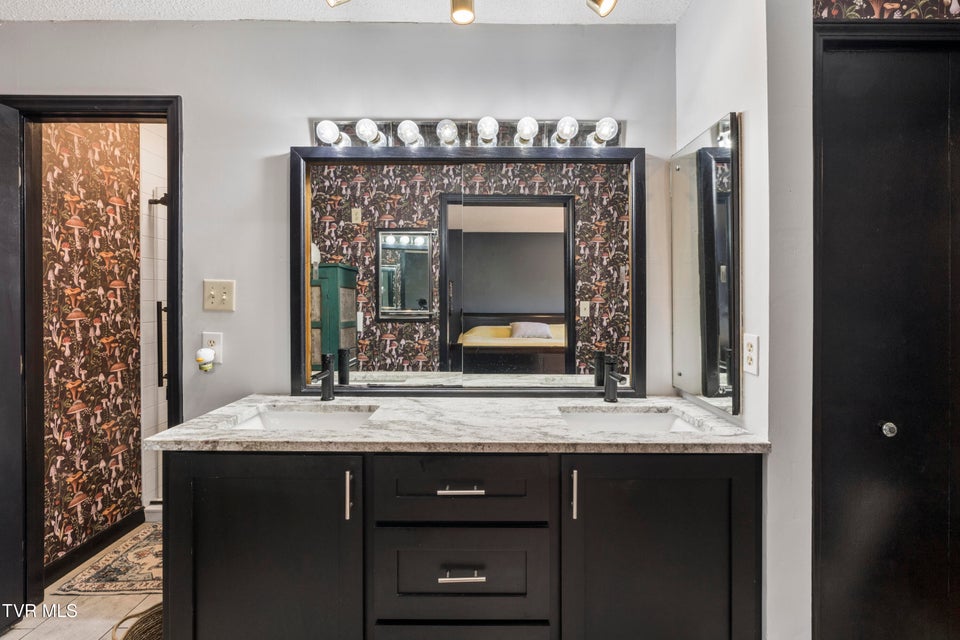 Photo #38: 1823 Woodhaven Drive